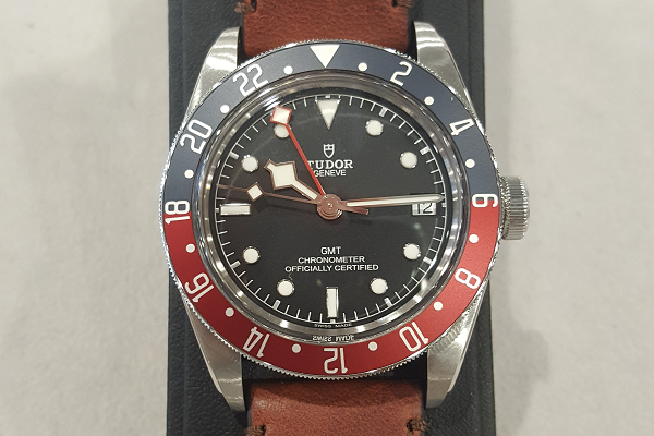 チュードル ブラックベイGMT【79830RB】の厚さや重さレビューについて書いてみました | 腕時計が好き